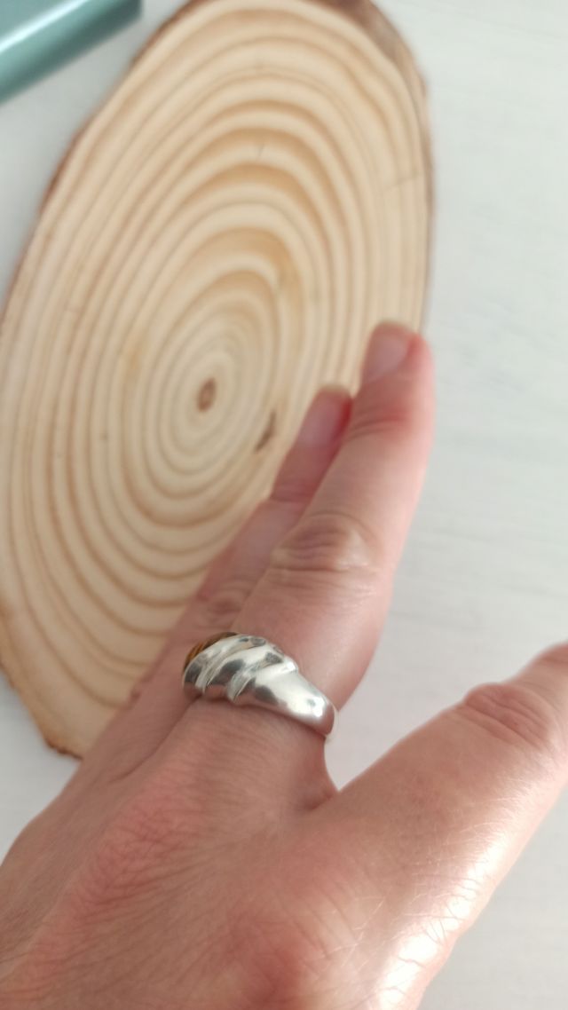 Anillo plata de ley y ojo de tigre NUEVO