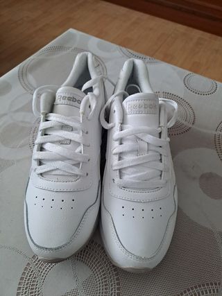 Deportiva Reebok Classic