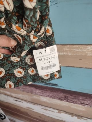 mono corto zara m con etiqueta 