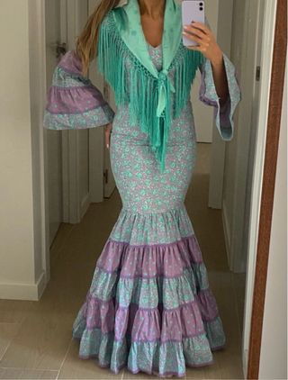 Traje flamenca canastero florecitas y lunares