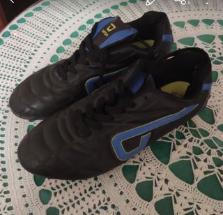 Botas de fútbol niños