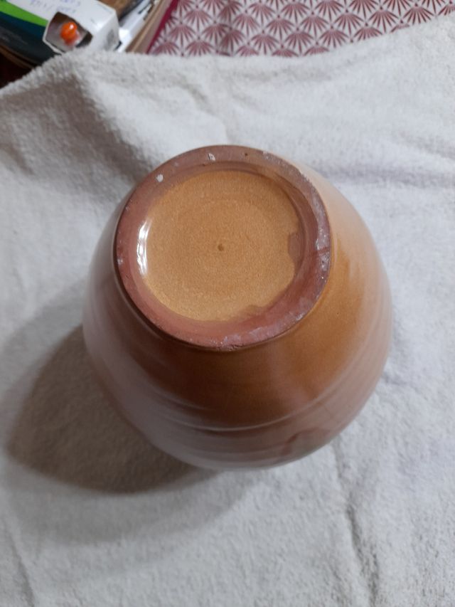 Jarrón antiguo de porcelana