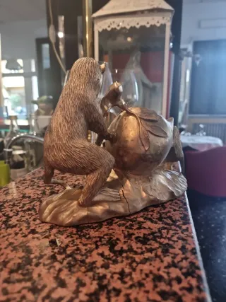 Sculrura scimmie legno  dorato