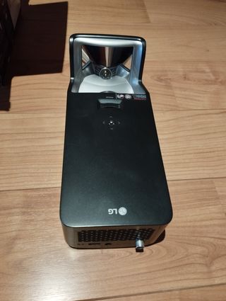 Proyector LG Tiro Corto.