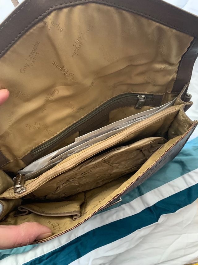 Bandolera Guy Laroche