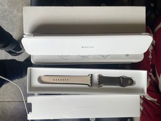 Caja Apple Watch serie 1 + 2 correas