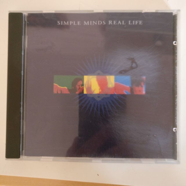 SIMPLE MINDS – REAL LIFE