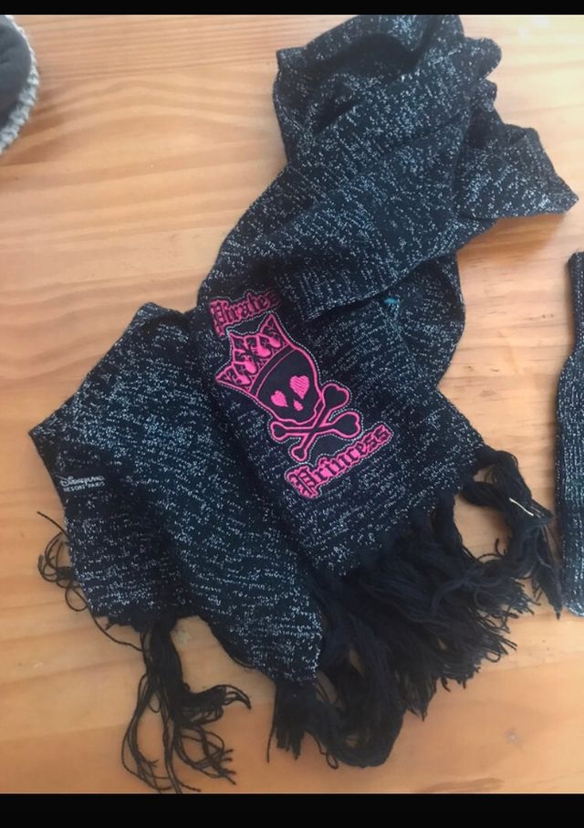 Gorro y bufanda