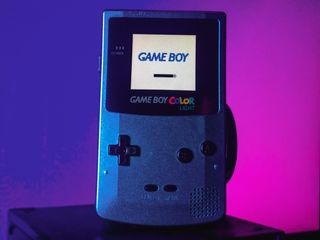 GameBoy Color "Purple Blue" retroiluminada