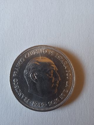 Moneda 5 pesetas 1949 estrella 50 sin circular..  