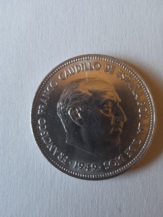 Moneda 5 pesetas 1949 estrella 50 sin circular..  