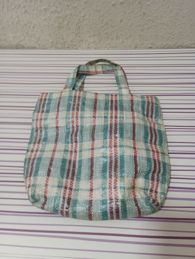 Cubo de niña juguete