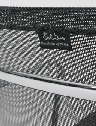 Silla Aluminium Chairs EA Vitra 108