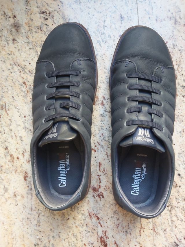 Zapatero CallagHan talla 45 azul marino