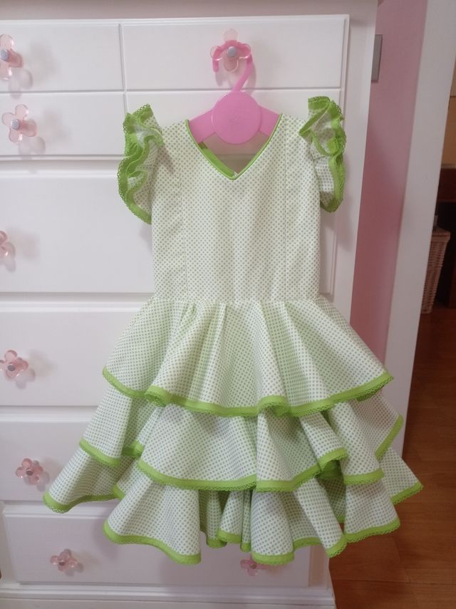 Vestido de flamenca niña