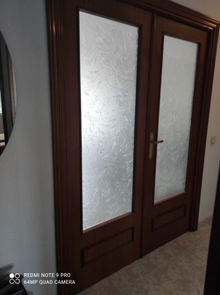 Puerta de madera 2 hojas