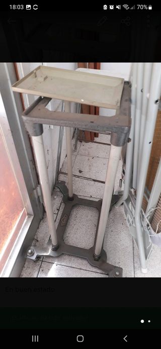 Estructura con ruedas