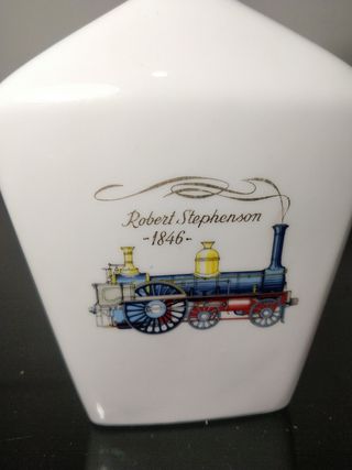 Licorera y vasos de chupito