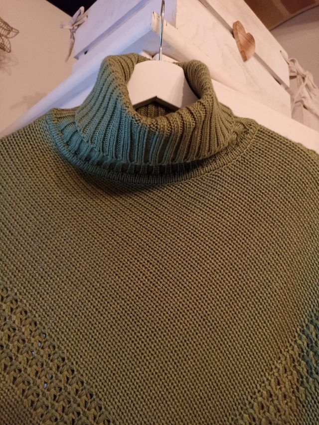 Poncho Impecable Verde Talla Única