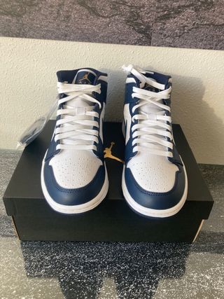 Nike air jordan 1 mid obsidian metallic gold 41 EU