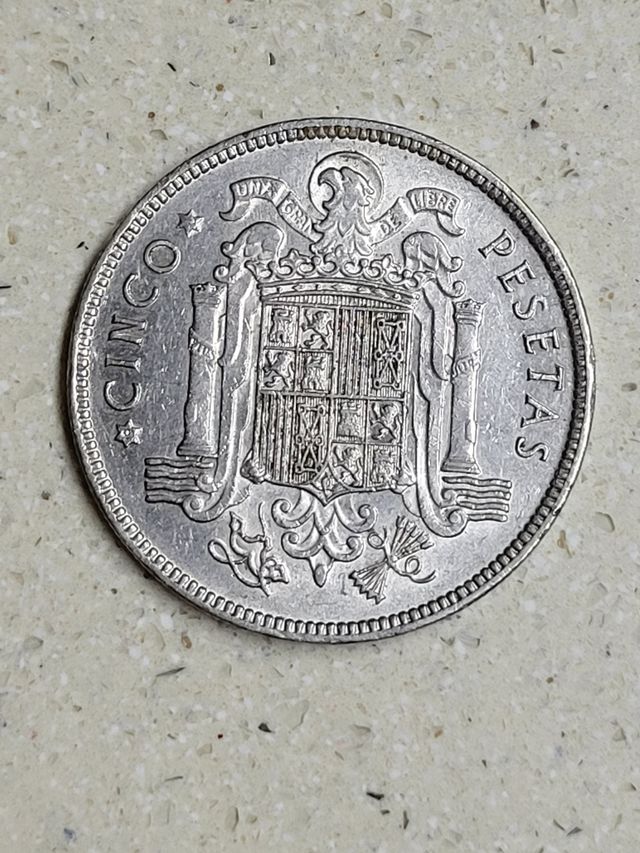 Moneda 5 pesetas. Año 1949