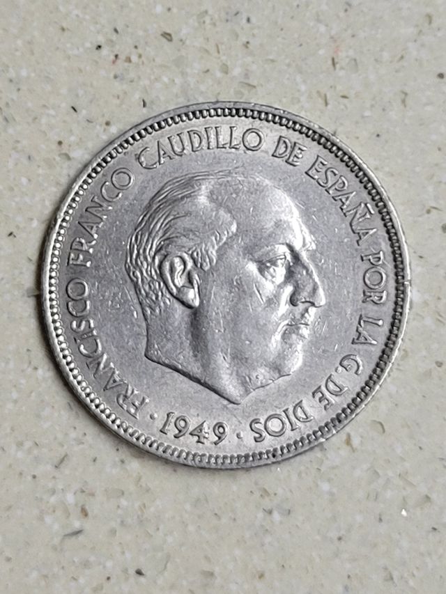 Moneda 5 pesetas. Año 1949