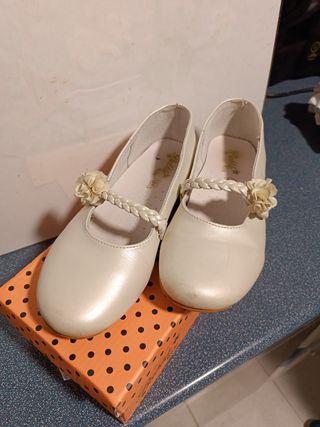 Zapatos de piel comunión niña 