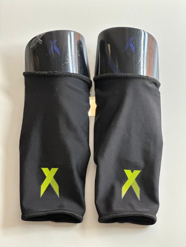 Espinilleras niño Adidas