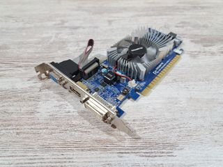 Nvidia GT 620 1GB DDR3 (GigaByte)