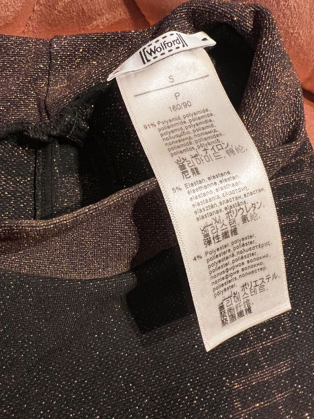 Top crop efecto brillo  deportivo de Wolford