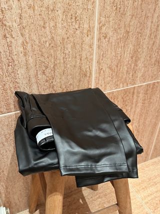 Pantalones de cuero