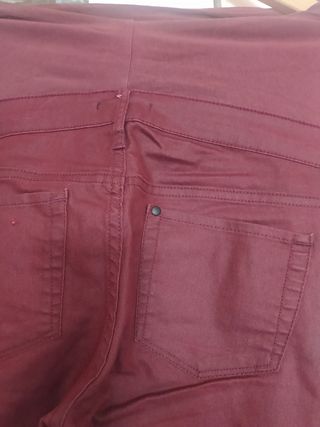 pantalón premamá de H&M