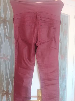 pantalón premamá de H&M