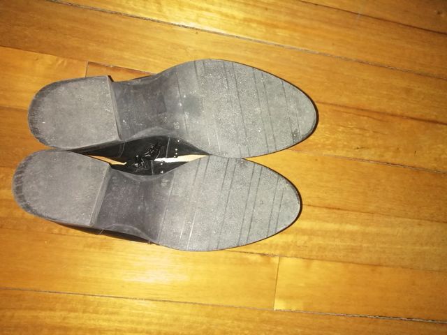 Botines negros (talla 39) María Jaén