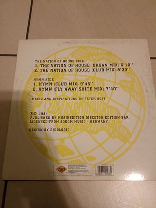 Disco in vinile.  Cosmo - the nation of house hymn
