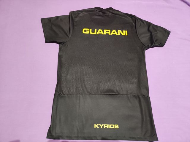 Camiseta de fútbol de Guaraní (Paraguay)