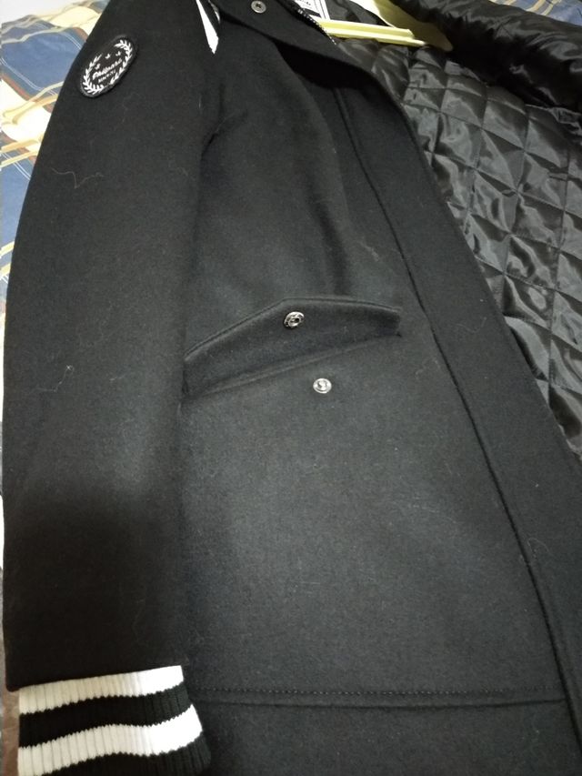 chaquetón con capucha