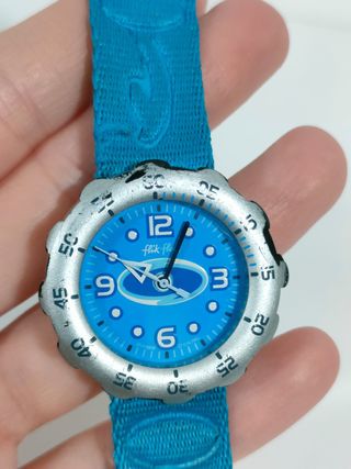 Orologio con cinturino celeste