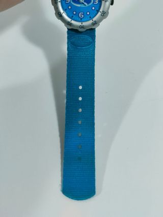 Orologio con cinturino celeste