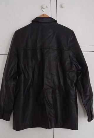 Cazadora cuero negro