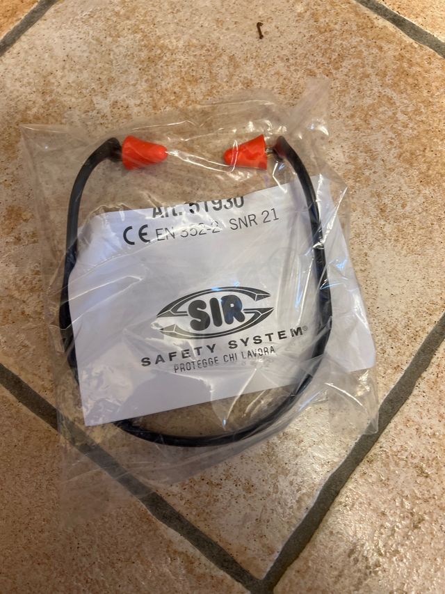 Inserti auricolari con archetto howard  e sir