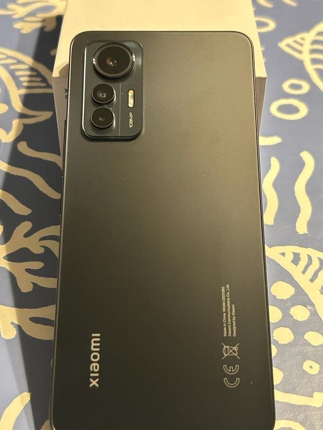 Xiaomi 12 Lite 5G 8/128GB SIN USO de segunda mano por 205 EUR en Tarragona en WALLAPOP