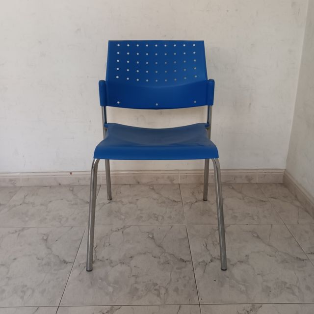 Sillas de plástico