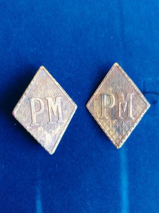 Antiguas insignias Policía Militar España. 