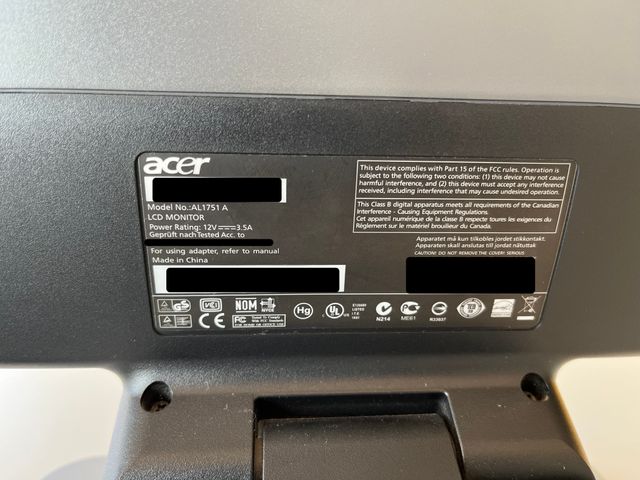 Monitor ACER 1751A - ¡COMO NUEVO!