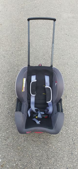 Cadireta/sillita cotxe/coche 
kipplan kiss