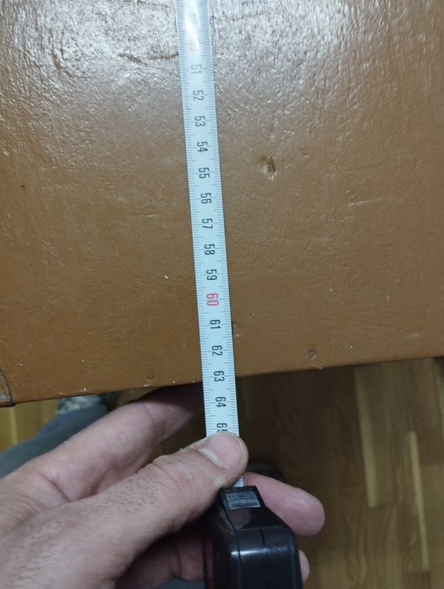 maleta de madera antigua. 63*39*18