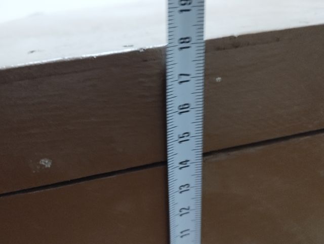 maleta de madera antigua. 63*39*18