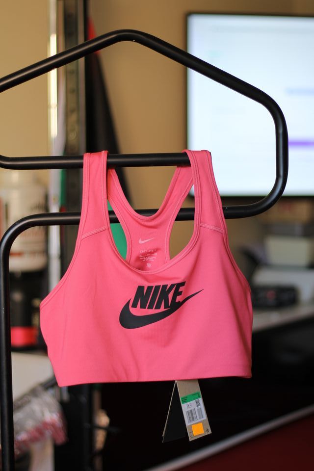 NIKE SWOOSH FUTURA BRA NF