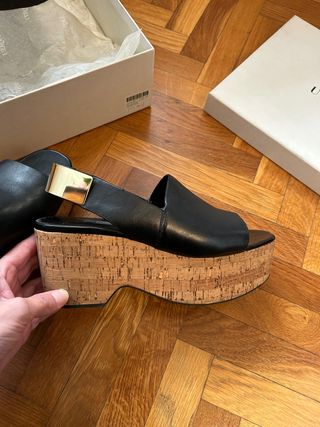 Zapatos negros - cuña corcho NUEVOS